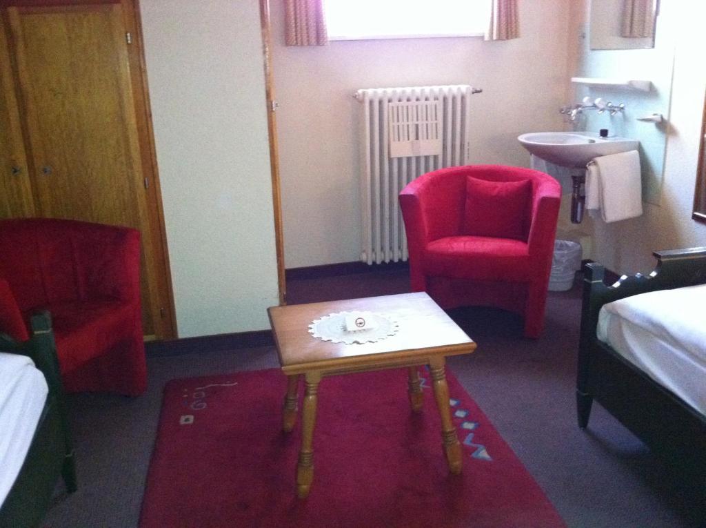 Hotel Haus Darioli Zermatt Zimmer foto