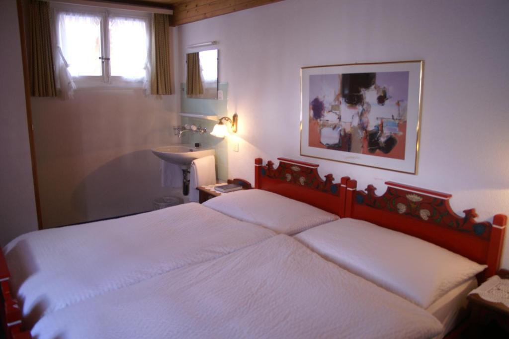 Hotel Haus Darioli Zermatt Zimmer foto