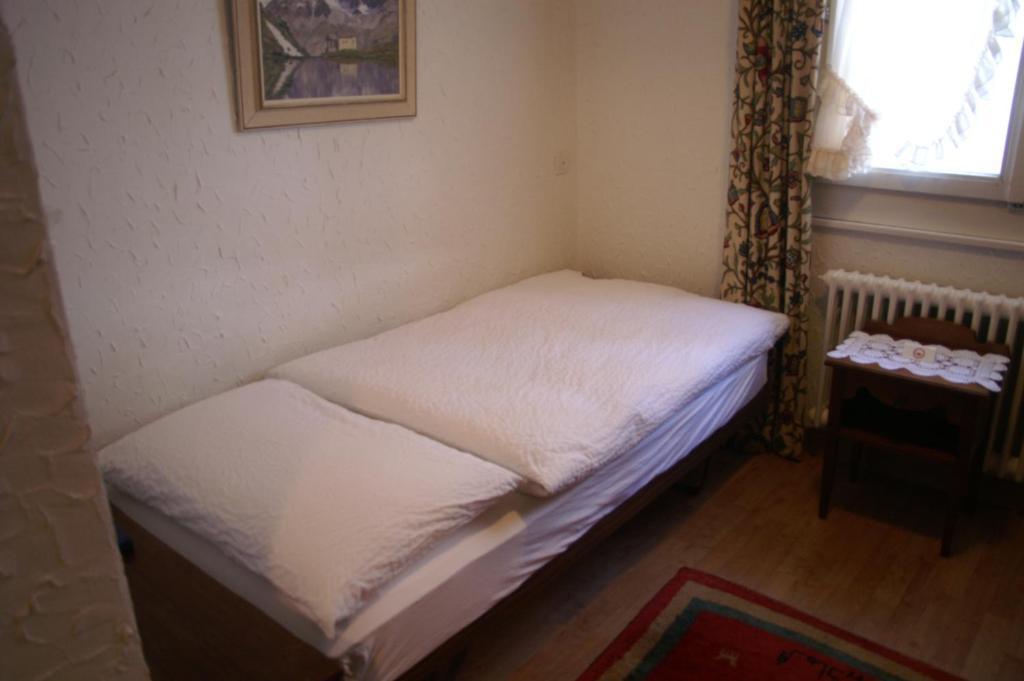 Hotel Haus Darioli Zermatt Zimmer foto